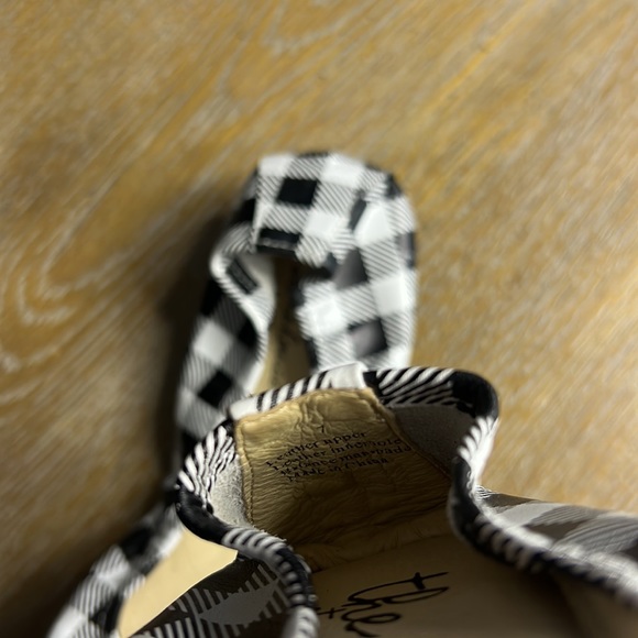 THE STOREHOUSE FLATS Foldable Ballet Plaid Gingham Black White 7 - Picture 7 of 7